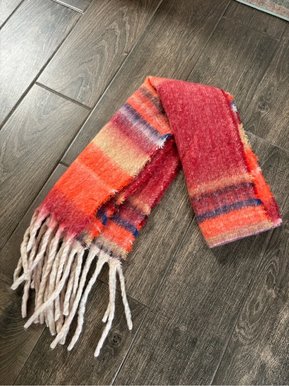 Free People / Orange Red Blue Cream Chunky Soft Fringe Scarf Cozy